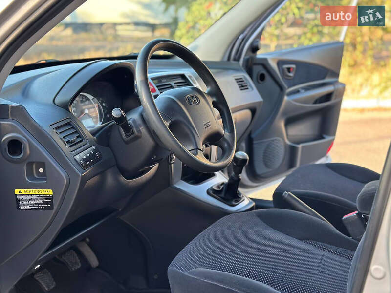 Позашляховик / Кросовер Hyundai Tucson 2006 в Дніпрі фото 11 Позашляховик / Кросовер Hyundai Tucson 2006 в Дніпрі