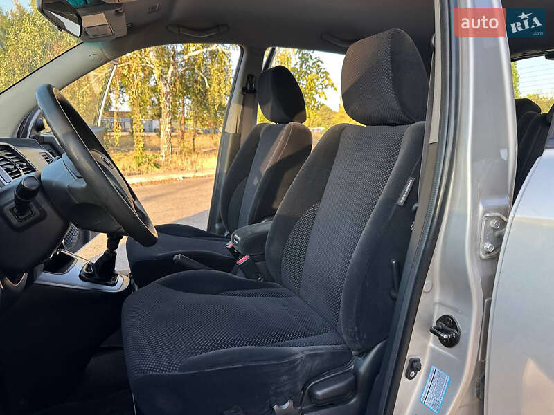 Позашляховик / Кросовер Hyundai Tucson 2006 в Дніпрі фото 15 Позашляховик / Кросовер Hyundai Tucson 2006 в Дніпрі