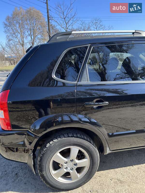 Позашляховик / Кросовер Hyundai Tucson 2007 в Чернівцях