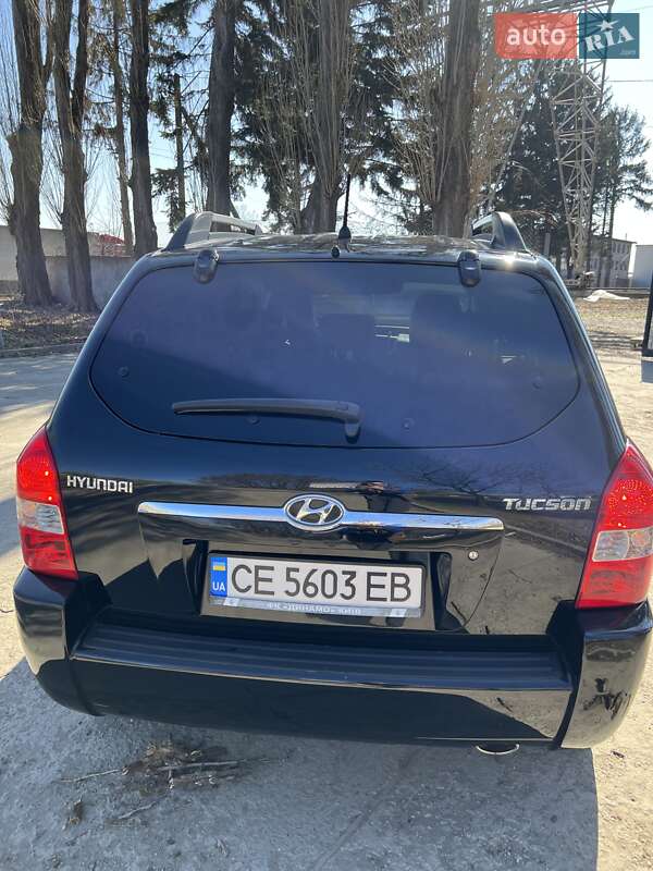 Позашляховик / Кросовер Hyundai Tucson 2007 в Чернівцях