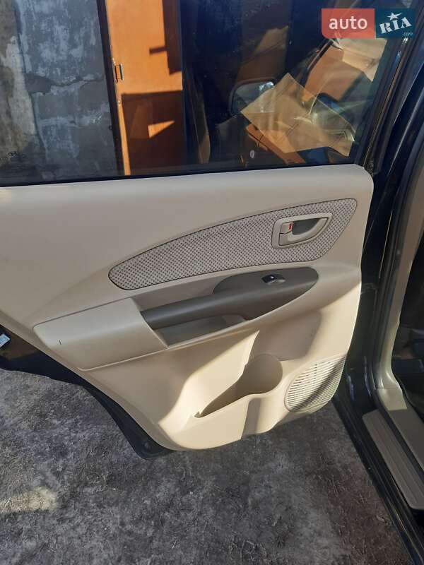 Позашляховик / Кросовер Hyundai Tucson 2009 в Шостці фото 7 Позашляховик / Кросовер Hyundai Tucson 2009 в Шостці
