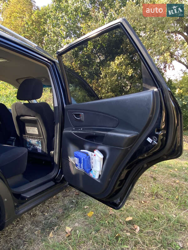 Позашляховик / Кросовер Hyundai Tucson 2006 в Києві