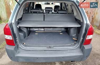 Внедорожник / Кроссовер Hyundai Tucson 2008 в 