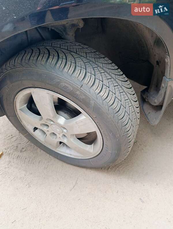 Позашляховик / Кросовер Hyundai Tucson 2006 в Гайвороні