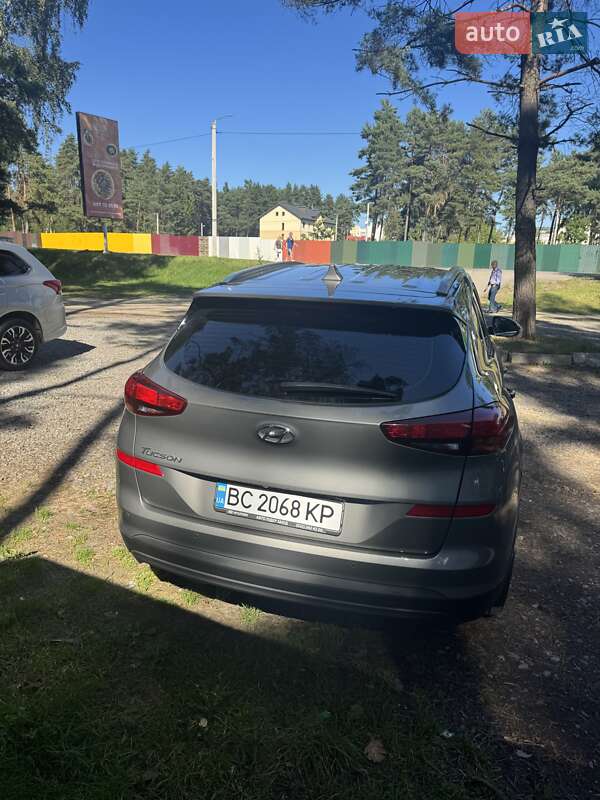Внедорожник / Кроссовер Hyundai Tucson 2020 в Новояворовске