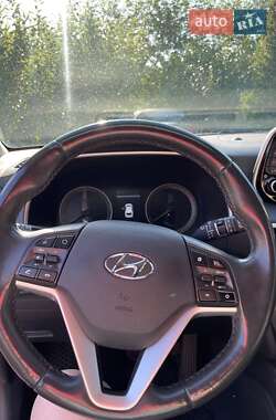 Внедорожник / Кроссовер Hyundai Tucson 2018 в 