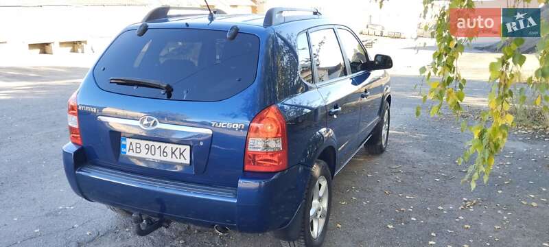 Позашляховик / Кросовер Hyundai Tucson 2006 в Тростянці