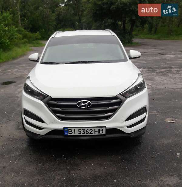 Внедорожник / Кроссовер Hyundai Tucson 2016 в Горишних Плавнях