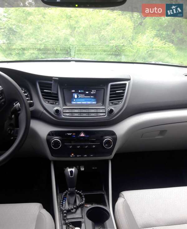 Внедорожник / Кроссовер Hyundai Tucson 2016 в Горишних Плавнях