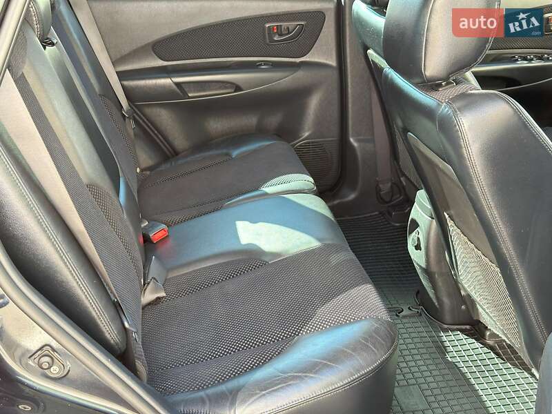 Позашляховик / Кросовер Hyundai Tucson 2011 в Одесі