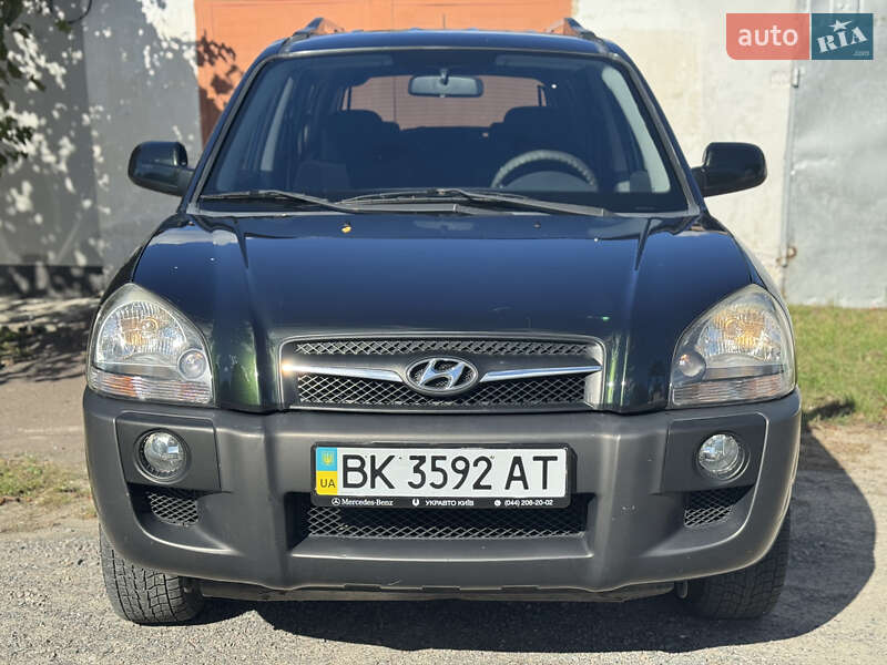Позашляховик / Кросовер Hyundai Tucson 2008 в Сарнах