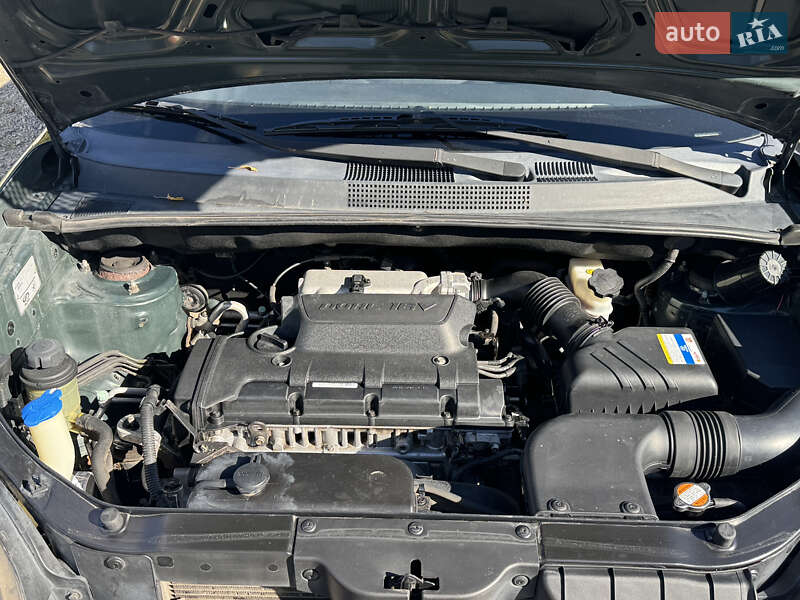 Позашляховик / Кросовер Hyundai Tucson 2008 в Сарнах