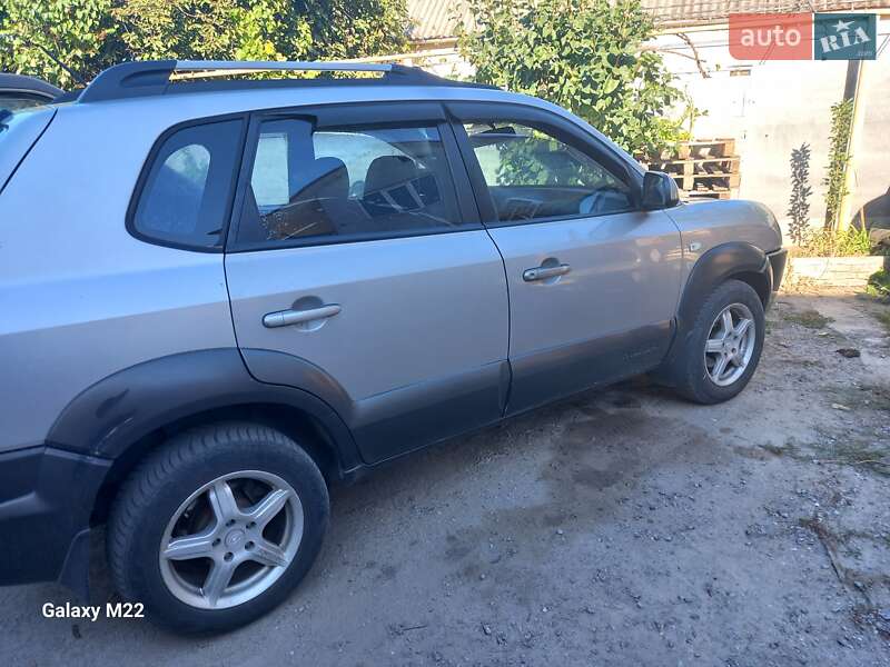 Внедорожник / Кроссовер Hyundai Tucson 2006 в Первомайске