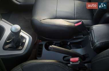 Позашляховик / Кросовер Hyundai Tucson 2007 в  фото 163 Позашляховик / Кросовер Hyundai Tucson 2007 в