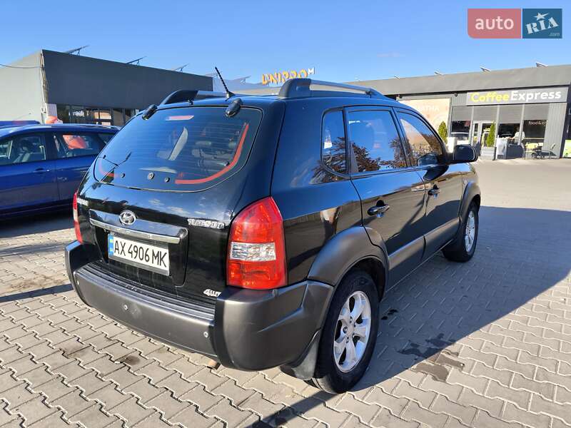Позашляховик / Кросовер Hyundai Tucson 2008 в Первомайську фото 8 Позашляховик / Кросовер Hyundai Tucson 2008 в Первомайську