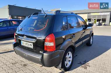 Внедорожник / Кроссовер Hyundai Tucson 2008 в 