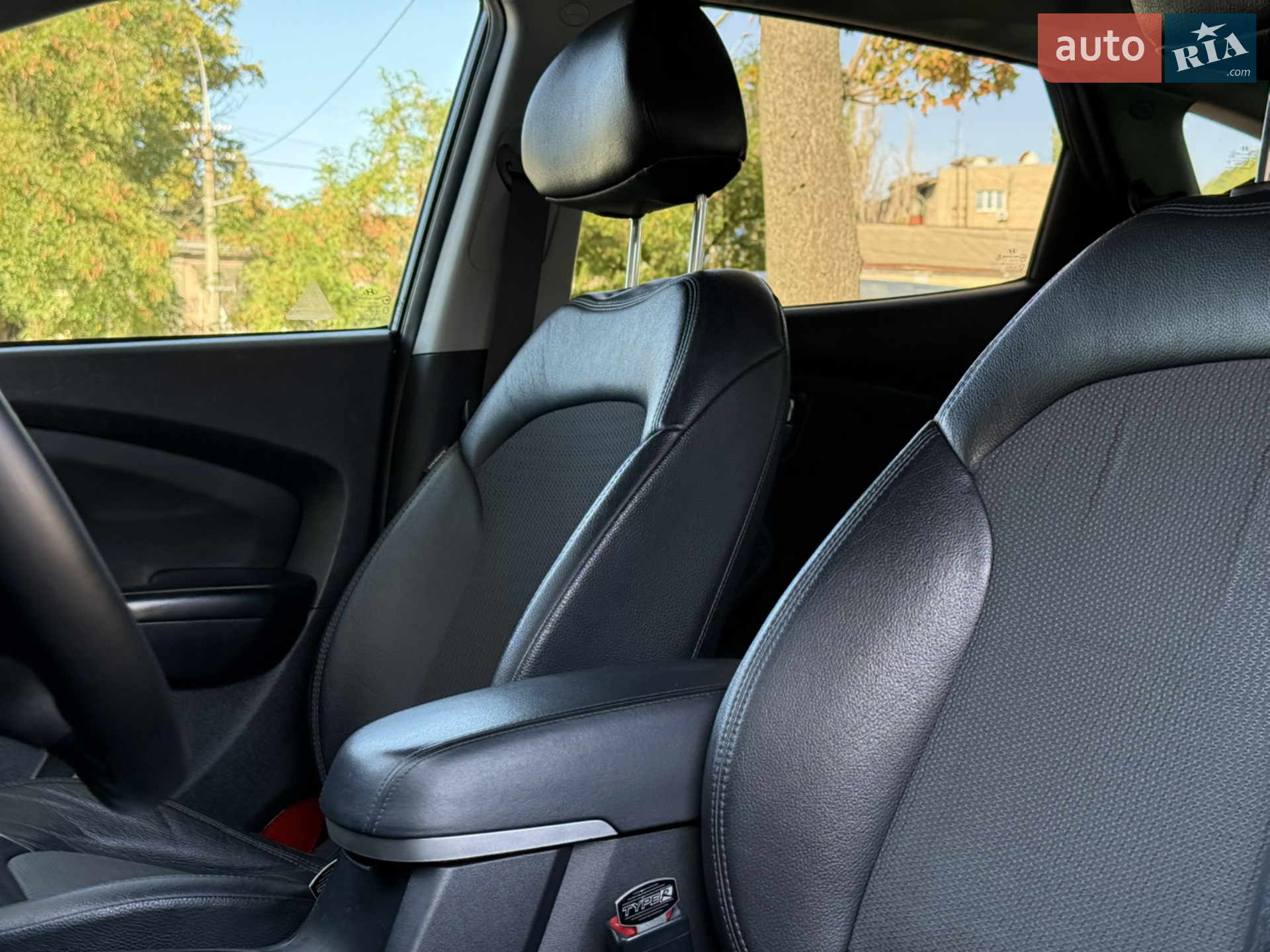2013 Hyundai Tucson - мініатюра 16