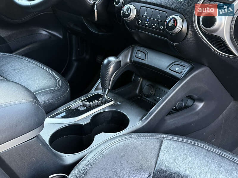 Внедорожник / Кроссовер Hyundai Tucson 2013 в Николаеве