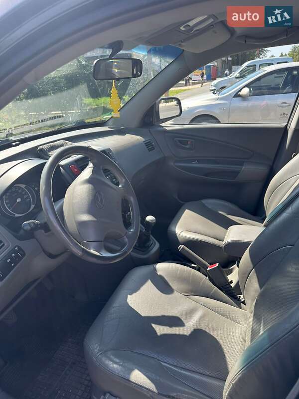Позашляховик / Кросовер Hyundai Tucson 2005 в Балаклії
