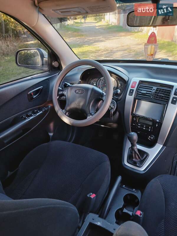 Позашляховик / Кросовер Hyundai Tucson 2007 в Івано-Франківську