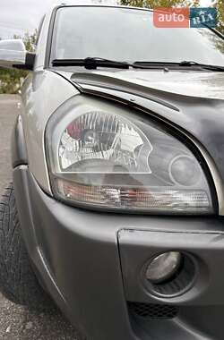 Внедорожник / Кроссовер Hyundai Tucson 2008 в 