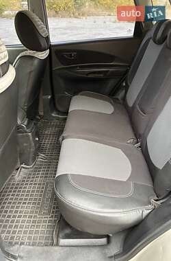 Внедорожник / Кроссовер Hyundai Tucson 2008 в 