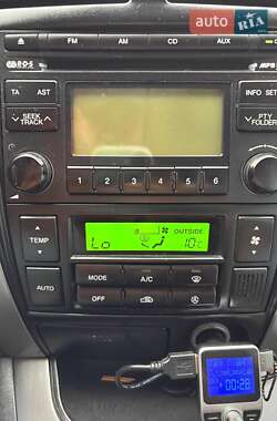 Внедорожник / Кроссовер Hyundai Tucson 2008 в 