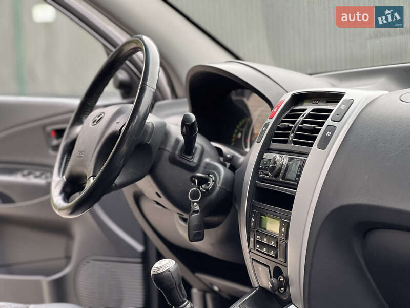 Внедорожник / Кроссовер Hyundai Tucson 2006 в Тернополе
