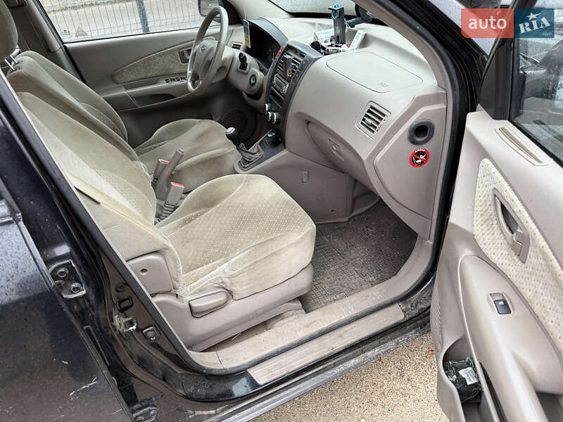 Внедорожник / Кроссовер Hyundai Tucson 2005 в Кременце