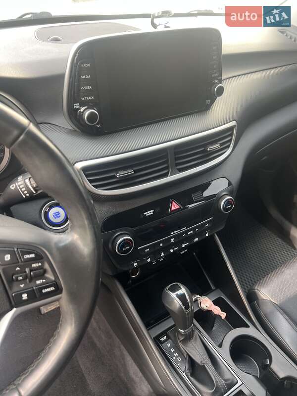 Внедорожник / Кроссовер Hyundai Tucson 2018 в Харькове фото 6 Внедорожник / Кроссовер Hyundai Tucson 2018 в Харькове