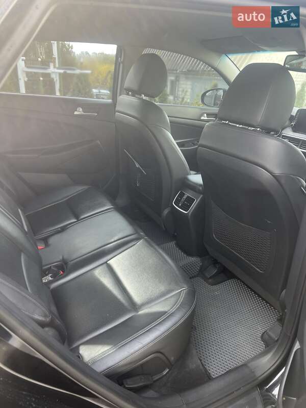 Внедорожник / Кроссовер Hyundai Tucson 2018 в Харькове фото 16 Внедорожник / Кроссовер Hyundai Tucson 2018 в Харькове