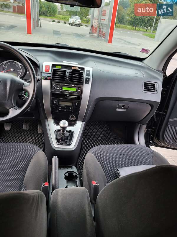 Позашляховик / Кросовер Hyundai Tucson 2009 в Володимирі