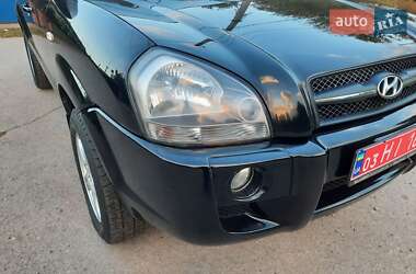 Внедорожник / Кроссовер Hyundai Tucson 2008 в 
