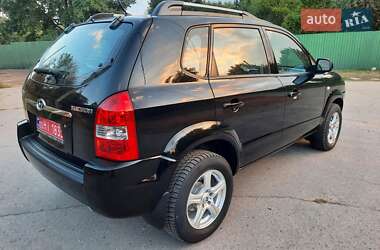 Внедорожник / Кроссовер Hyundai Tucson 2008 в 