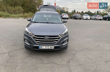 Позашляховик / Кросовер Hyundai Tucson 2017 в Києві