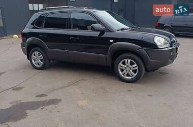 Внедорожник / Кроссовер Hyundai Tucson 2007 в 