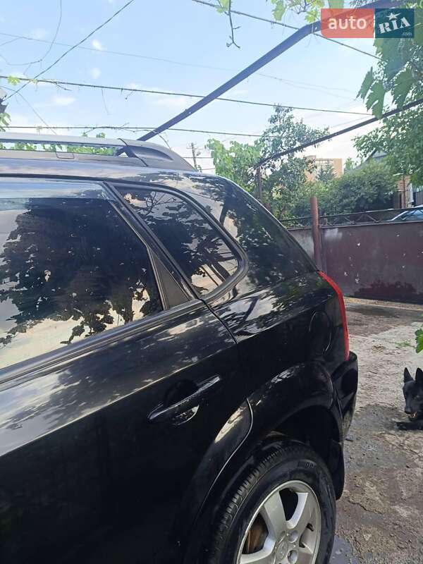 Позашляховик / Кросовер Hyundai Tucson 2008 в Кривому Розі