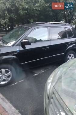 Позашляховик / Кросовер Hyundai Tucson 2006 в Києві