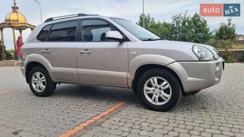 Внедорожник / Кроссовер Hyundai Tucson 2006 в Виннице фото 12 Внедорожник / Кроссовер Hyundai Tucson 2006 в Виннице