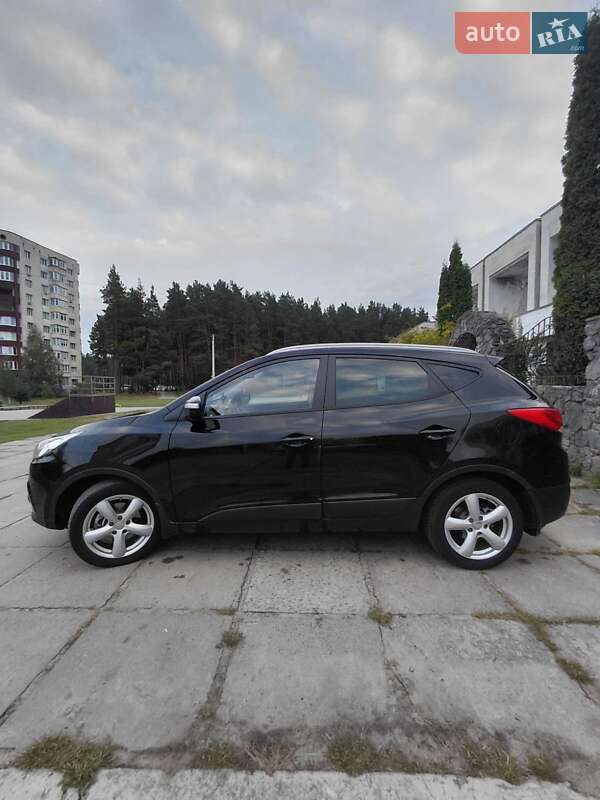 Позашляховик / Кросовер Hyundai Tucson 2011 в Славуті фото 5 Позашляховик / Кросовер Hyundai Tucson 2011 в Славуті