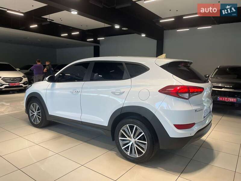 Внедорожник / Кроссовер Hyundai Tucson 2015 в Одессе фото 6 Внедорожник / Кроссовер Hyundai Tucson 2015 в Одессе