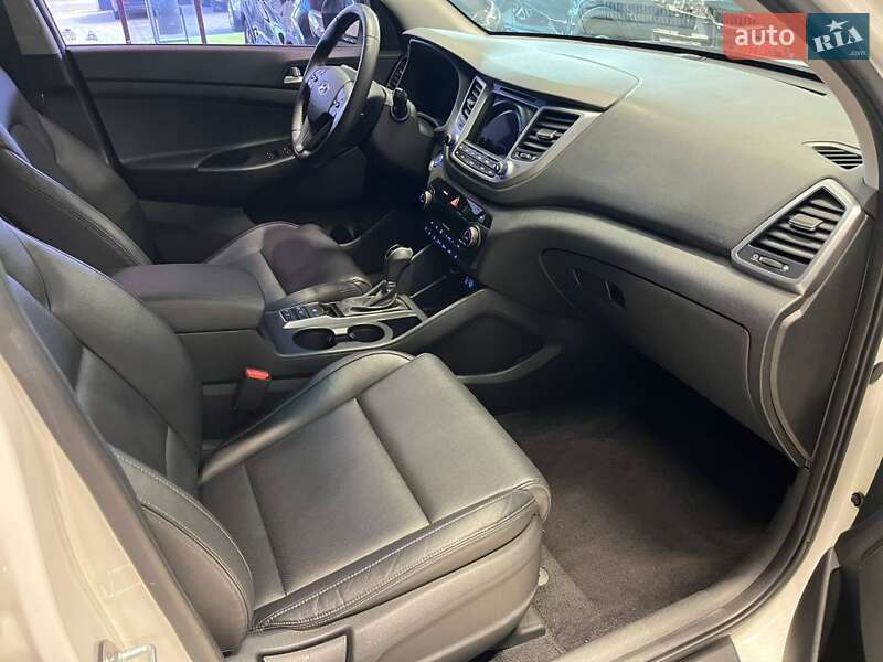 Внедорожник / Кроссовер Hyundai Tucson 2015 в Одессе фото 20 Внедорожник / Кроссовер Hyundai Tucson 2015 в Одессе
