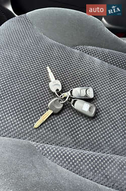 Внедорожник / Кроссовер Hyundai Tucson 2006 в  фото 28 Внедорожник / Кроссовер Hyundai Tucson 2006 в
