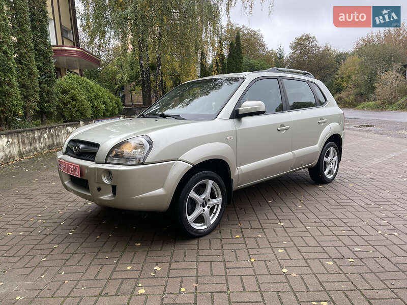 Внедорожник / Кроссовер Hyundai Tucson 2009 в Ровно