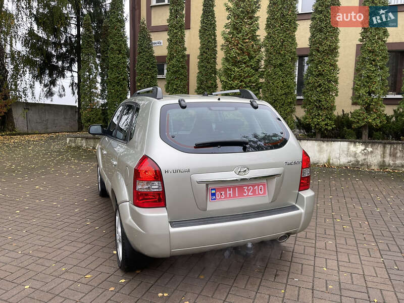 Внедорожник / Кроссовер Hyundai Tucson 2009 в Ровно