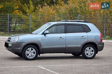 Внедорожник / Кроссовер Hyundai Tucson 2008 в 
