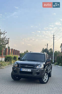 Внедорожник / Кроссовер Hyundai Tucson 2007 в 