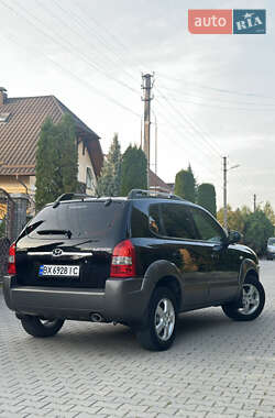 Внедорожник / Кроссовер Hyundai Tucson 2007 в 