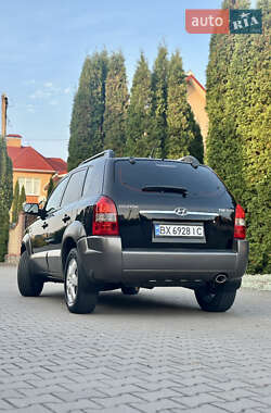 Внедорожник / Кроссовер Hyundai Tucson 2007 в 