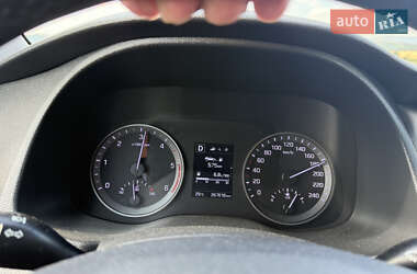 Позашляховик / Кросовер Hyundai Tucson 2016 в Чернівцях